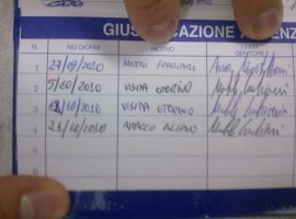 Circolare 028 Ritiro libretti  giustifiche 17/18 - Chiarimenti vaccinazioni
