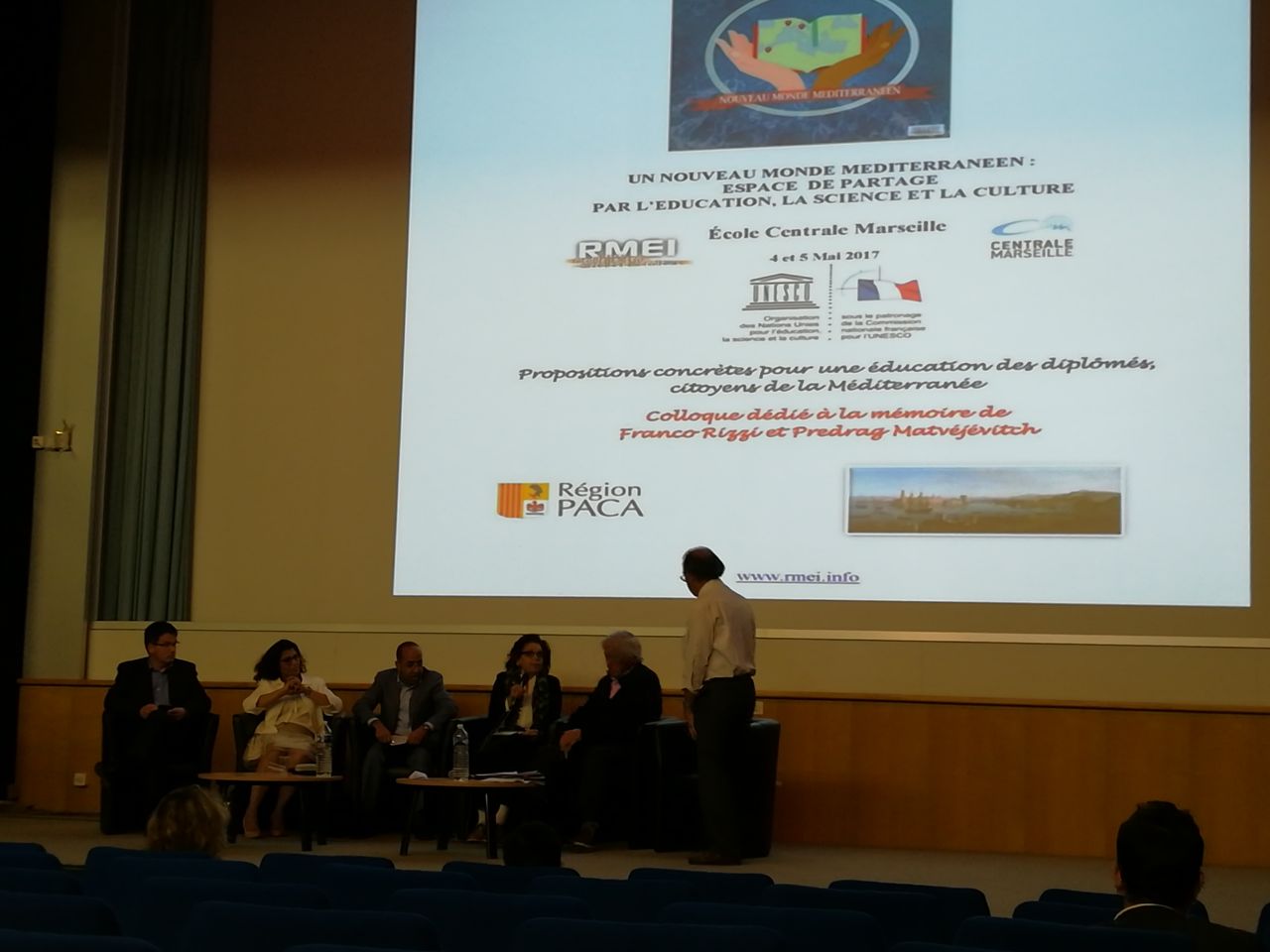 Pasquale Ercolano, campione regionale di Fisica, al convegno Un nuovo mondo mediterraneo, Marsiglia 4-5 maggio 2017