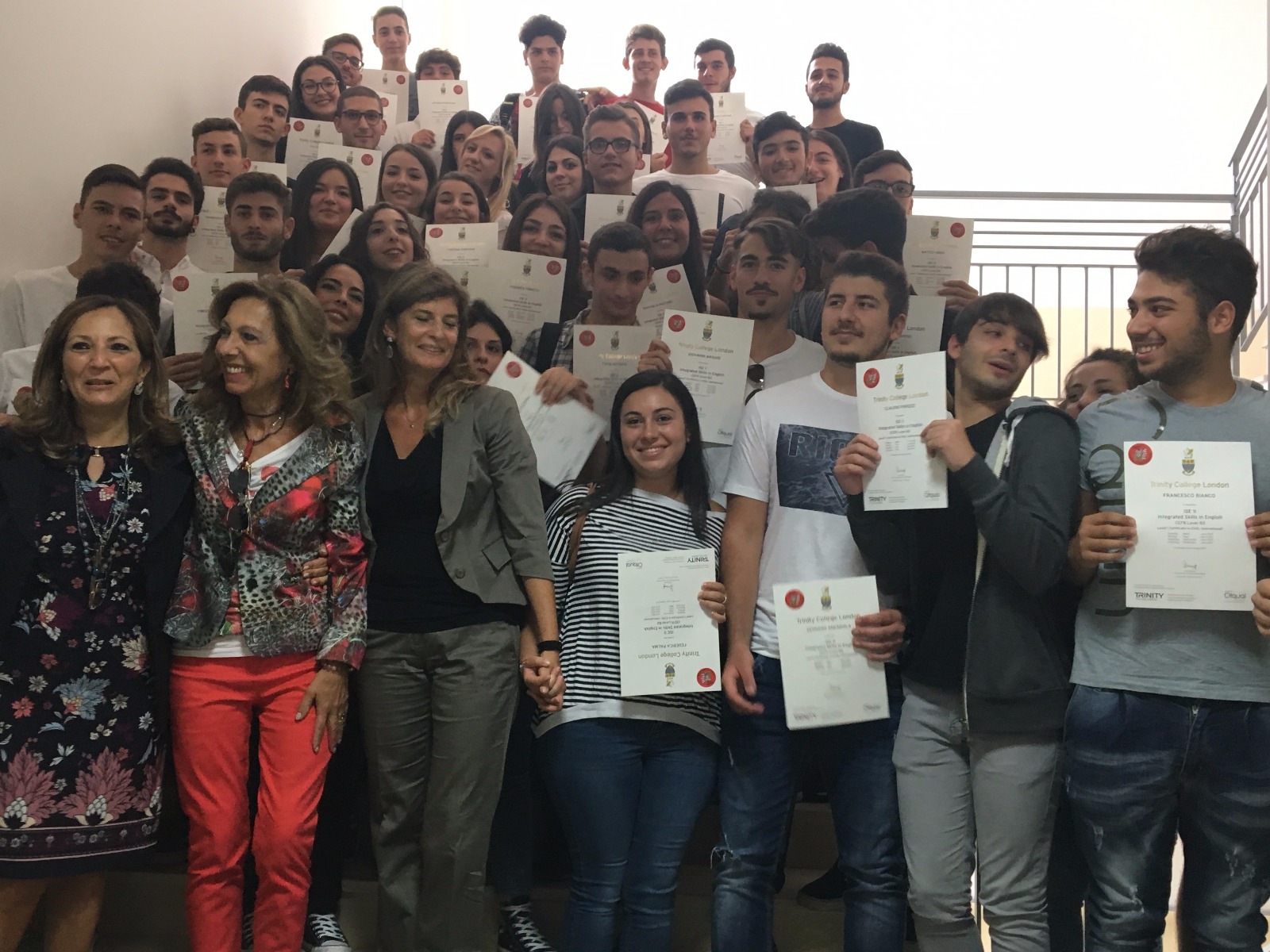 Consegna attestati Trinity ISE I - ISE II a.s. 2016/17